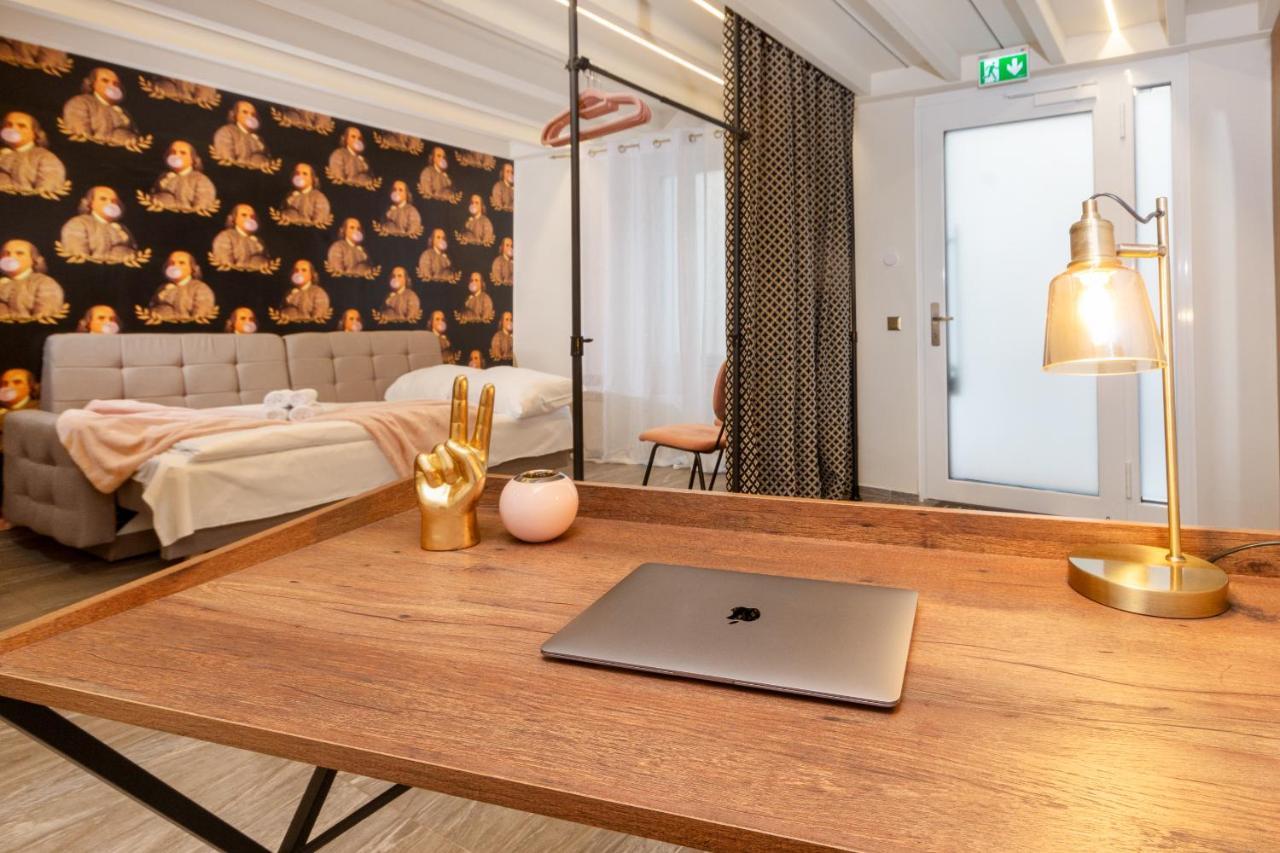 Zentral - Netflix - 2 Stoecke - Arbeitsplatz Lejlighed Wien Eksteriør billede