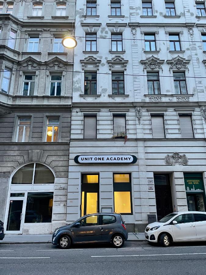 Zentral - Netflix - 2 Stoecke - Arbeitsplatz Lejlighed Wien Eksteriør billede